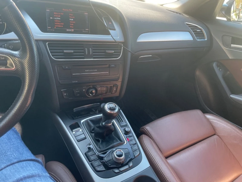 Audi A4 2.0 TFSI, снимка 7 - Автомобили и джипове - 52772880