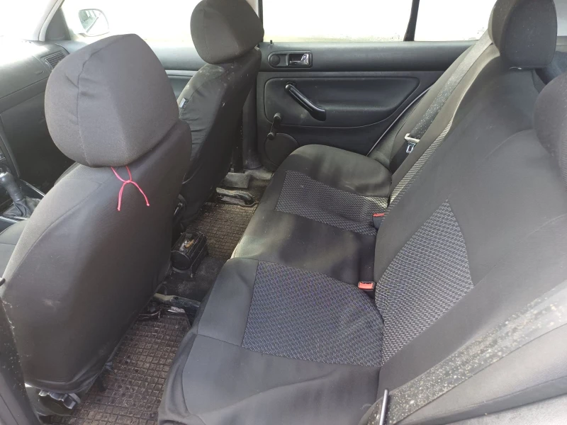 VW Golf IV, снимка 9 - Автомобили и джипове - 53597537