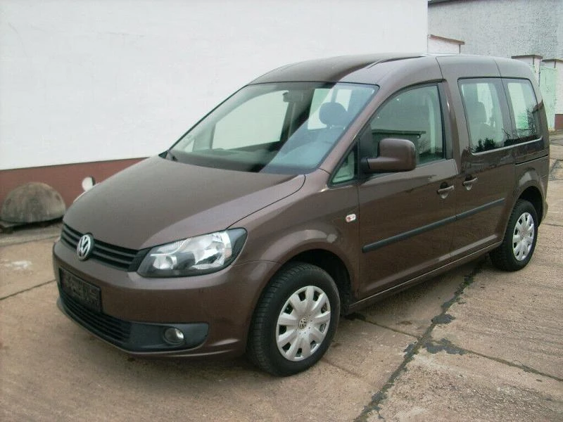 VW Caddy 2.0 EkoFuel   САМО НА ЧАСТИ , снимка 1 - Автомобили и джипове - 49101952