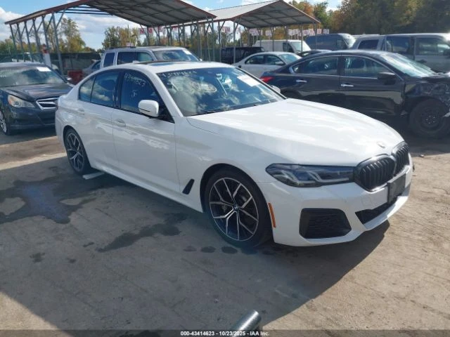 BMW 530 * xDrive* HUD* Камера* Ambient* Памет* 