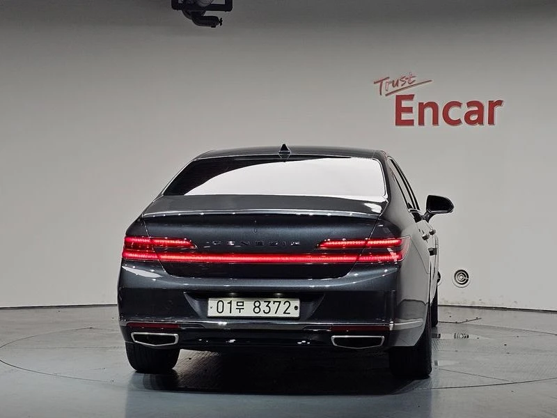 Genesis G90 3.8 Automatic, снимка 4 - Автомобили и джипове - 55606072