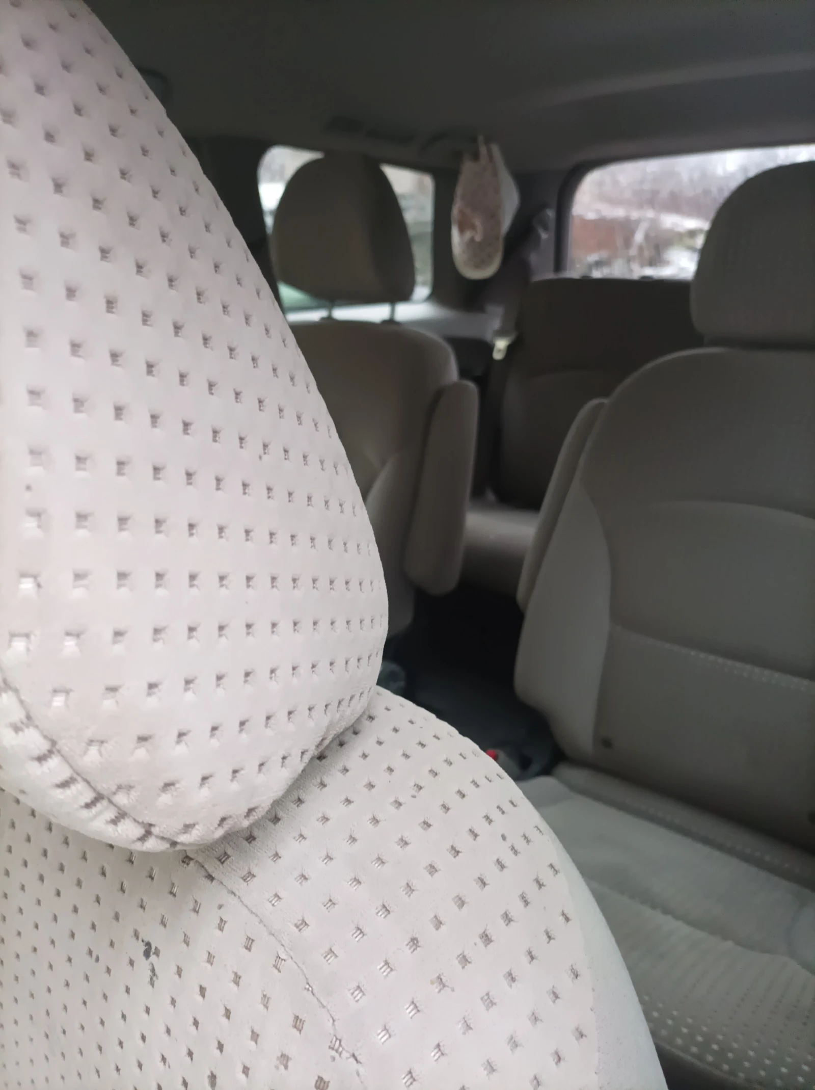 Mitsubishi Grandis  - изображение 5