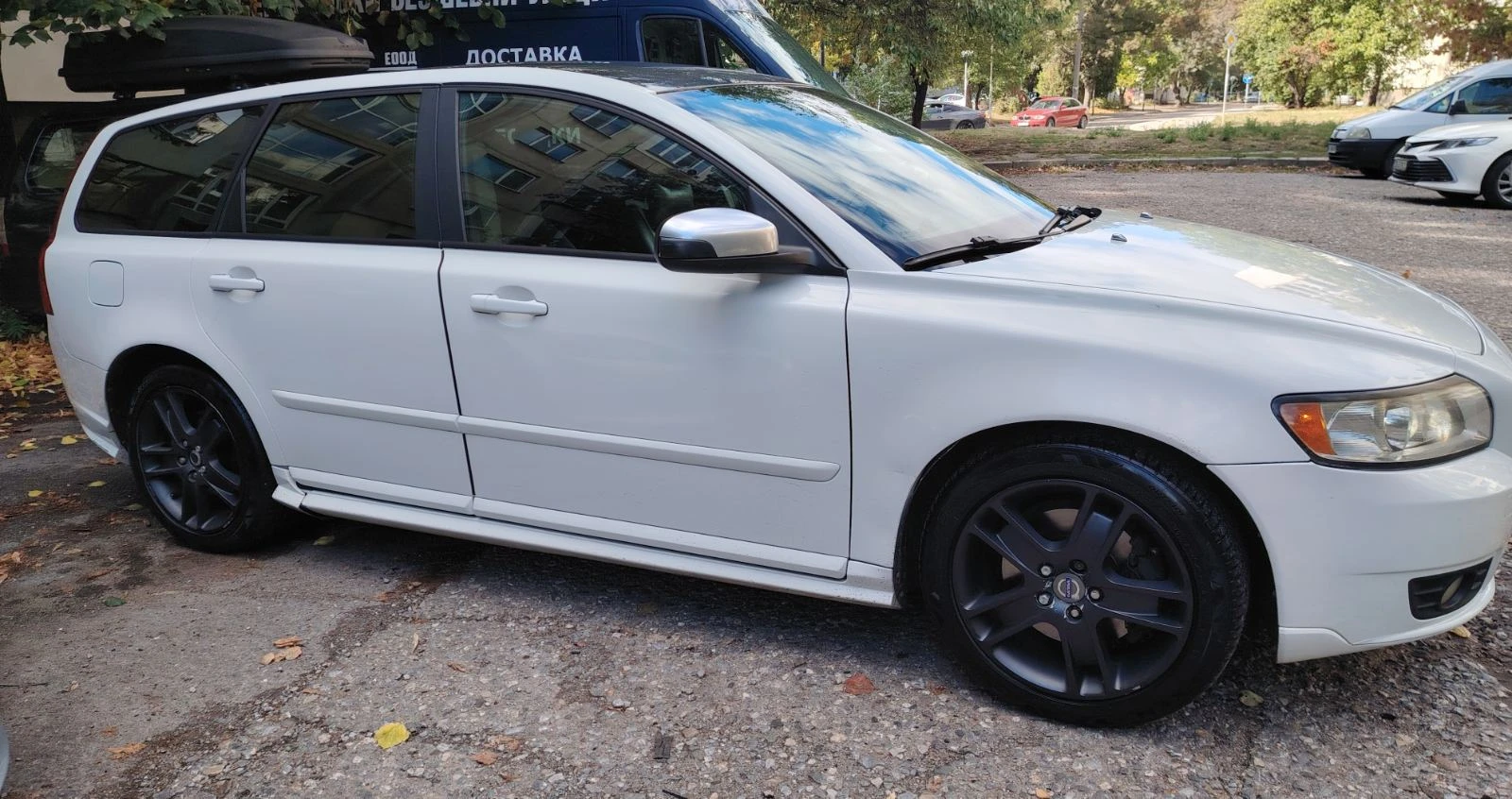 Volvo V50 R-Design - изображение 10
