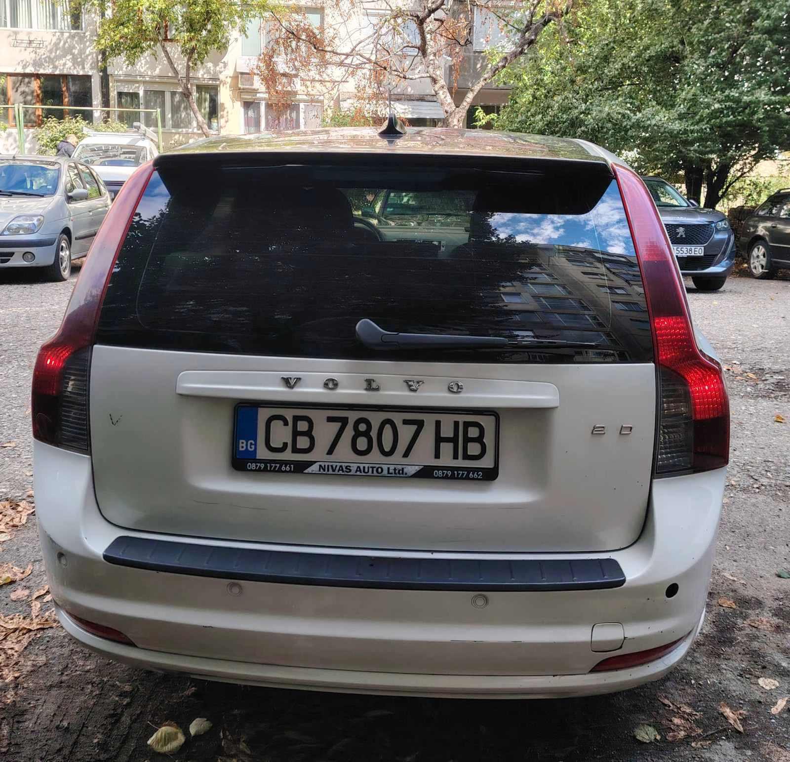 Volvo V50 R-Design - изображение 3