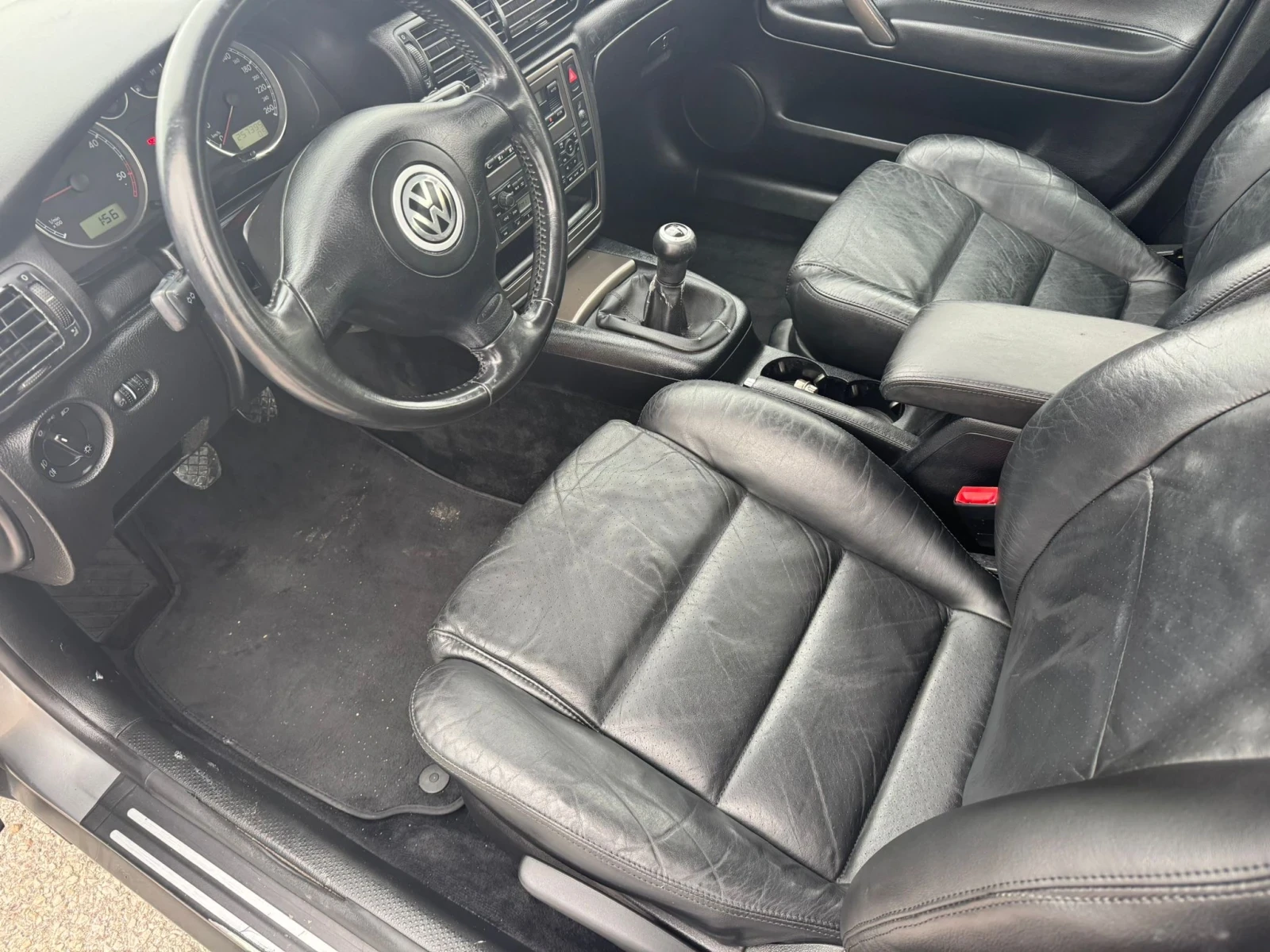 VW Passat 1, 9tdi 131 4 Motion  | Mobile.bg   15