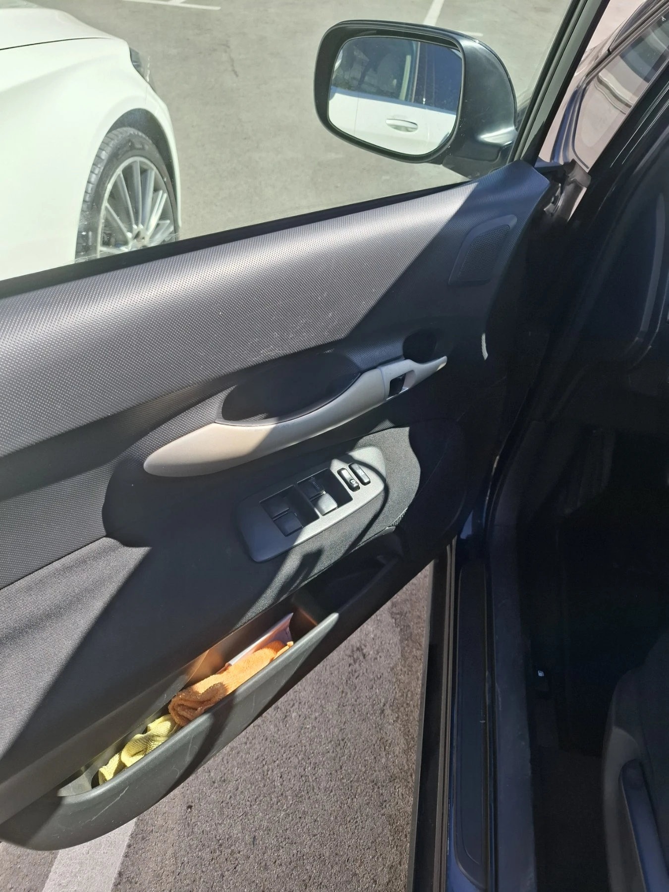 Toyota Auris 1.4 D4-D - изображение 6