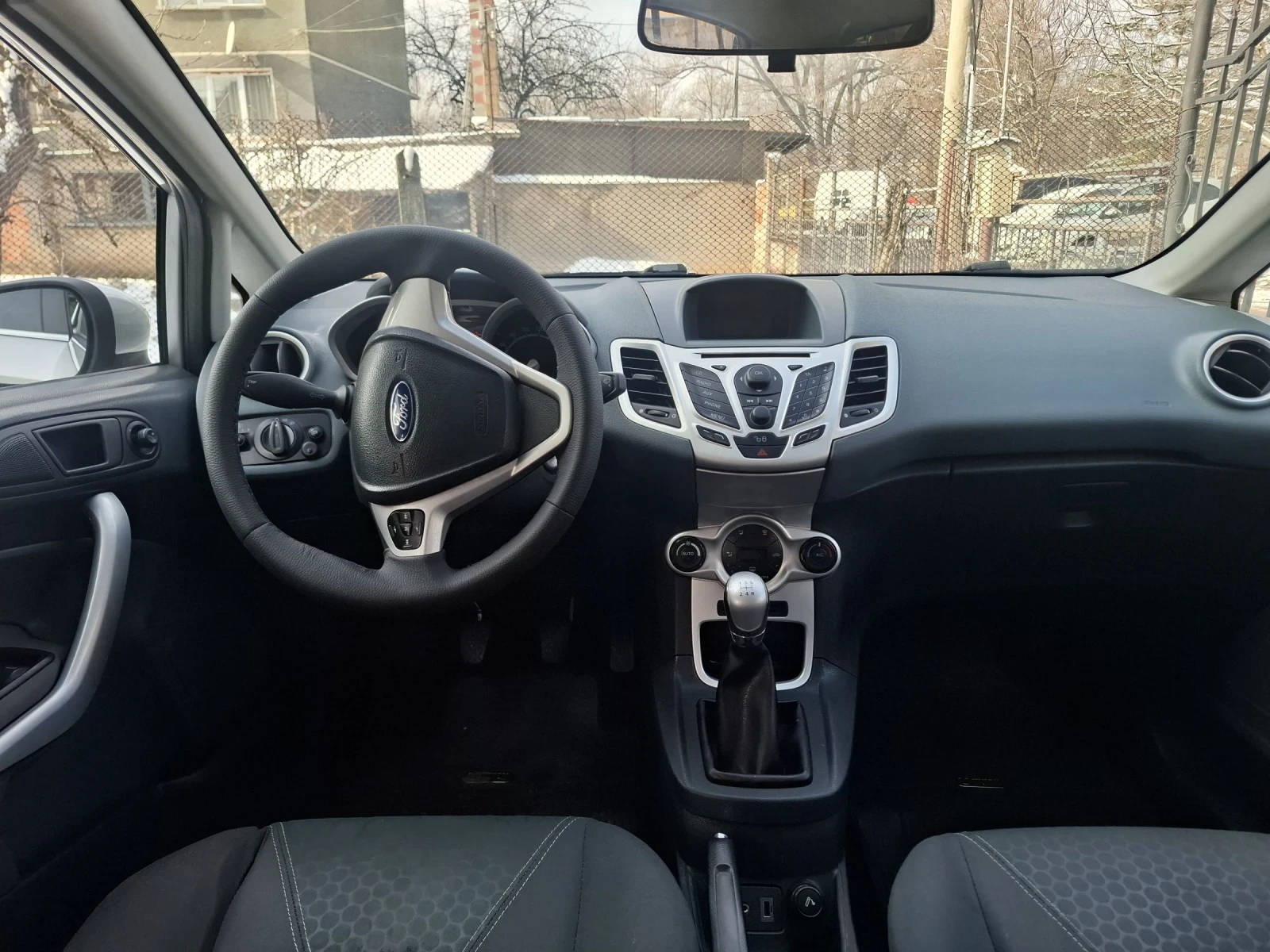 Ford Fiesta 1.4 Dizel  - изображение 5