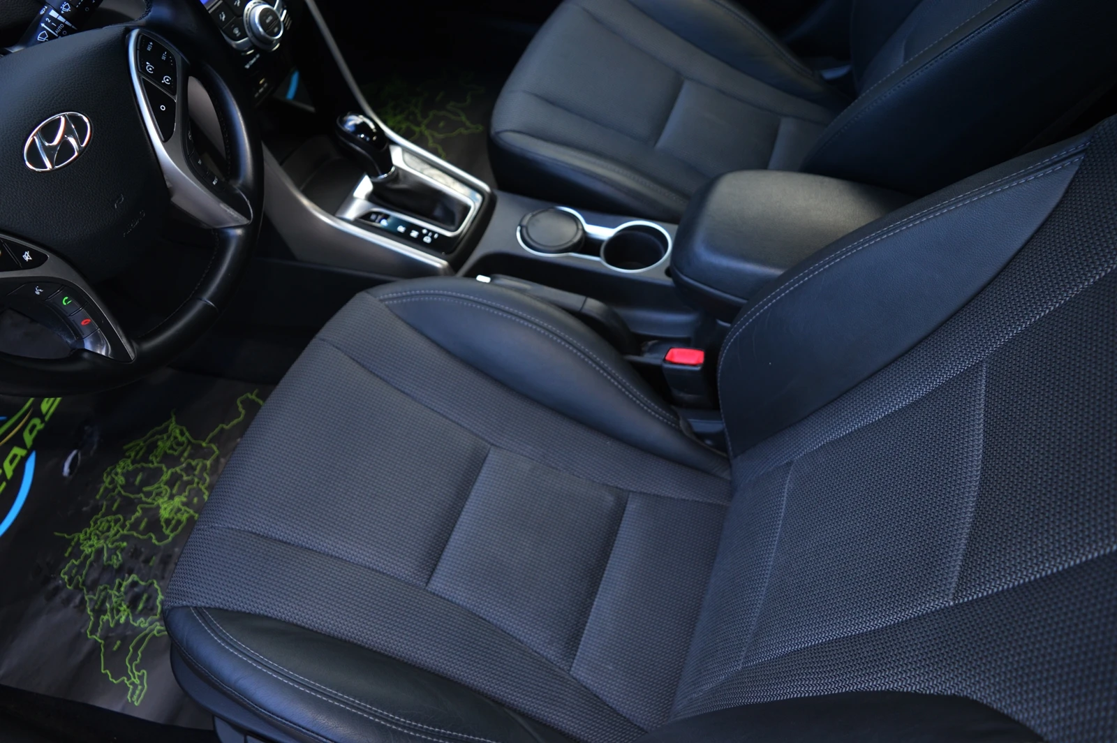 Hyundai I30 1.6GDI AUTOMAT ШВЕЙЦАРИЯ - изображение 9