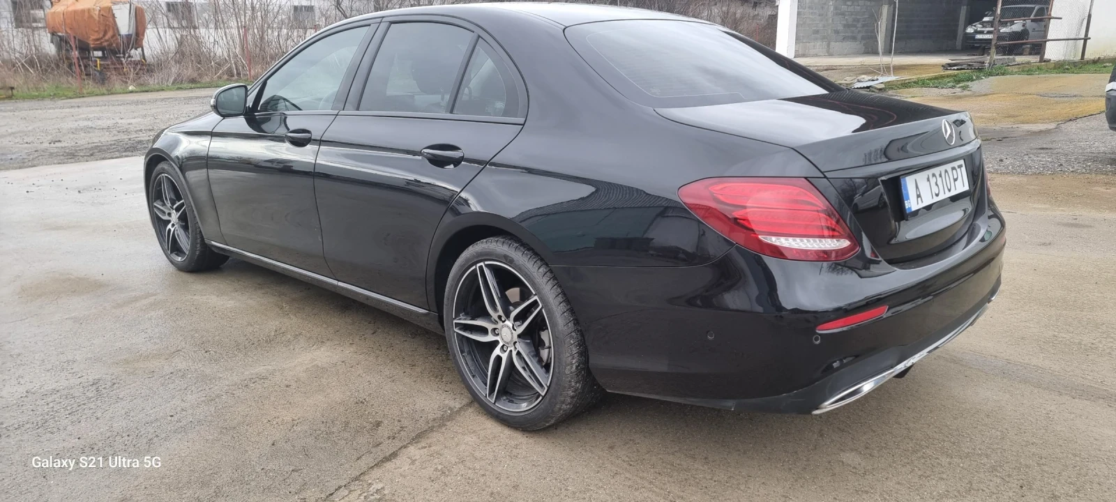 Mercedes-Benz E 220 E 220 AMG Panorama 194 k.s.DIGITAL - изображение 7