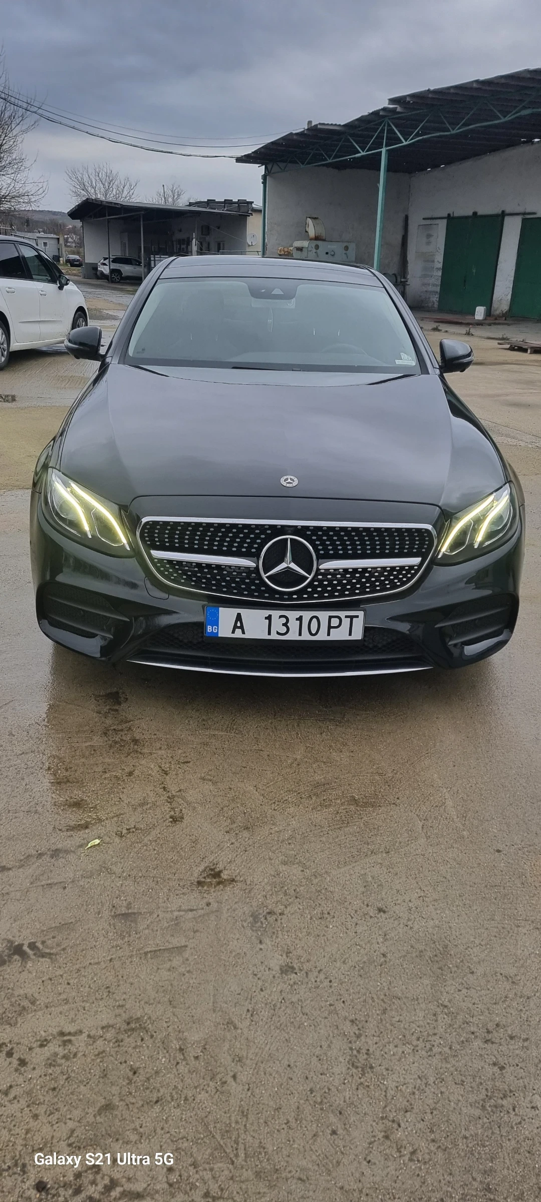 Mercedes-Benz E 220 E 220 AMG Panorama 194 k.s.DIGITAL - изображение 2