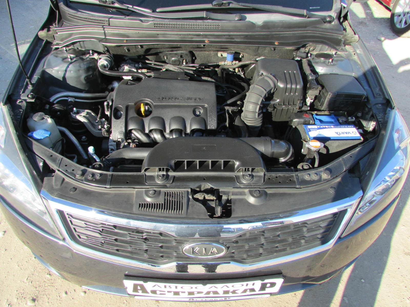 Kia Ceed 1.4i GPL EURO5, снимка 15 - Автомобили и джипове - 53748606