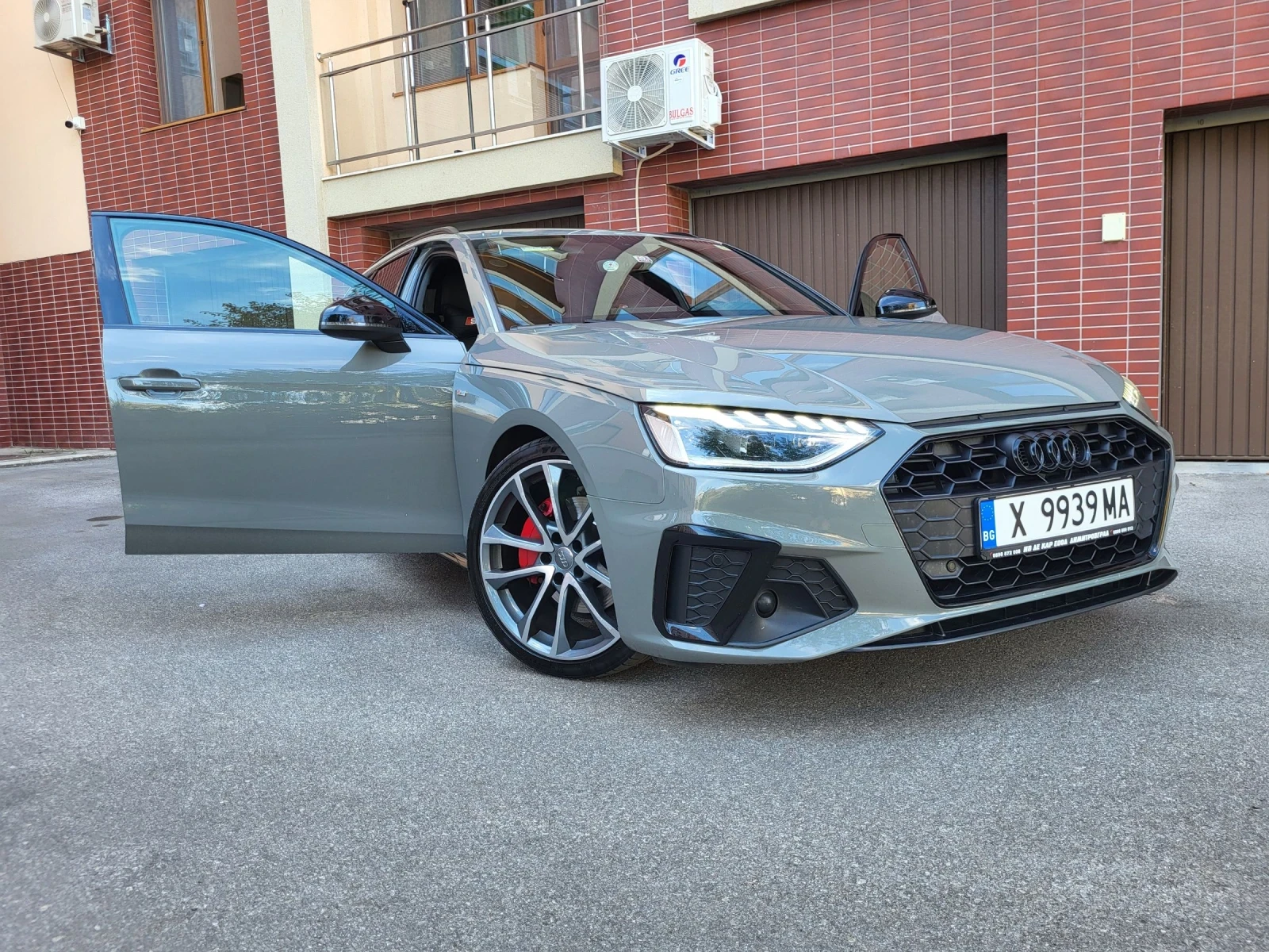 Audi A4 2.0 DIZEL S-LINE AVTOMAT , снимка 10 - Автомобили и джипове - 53802547