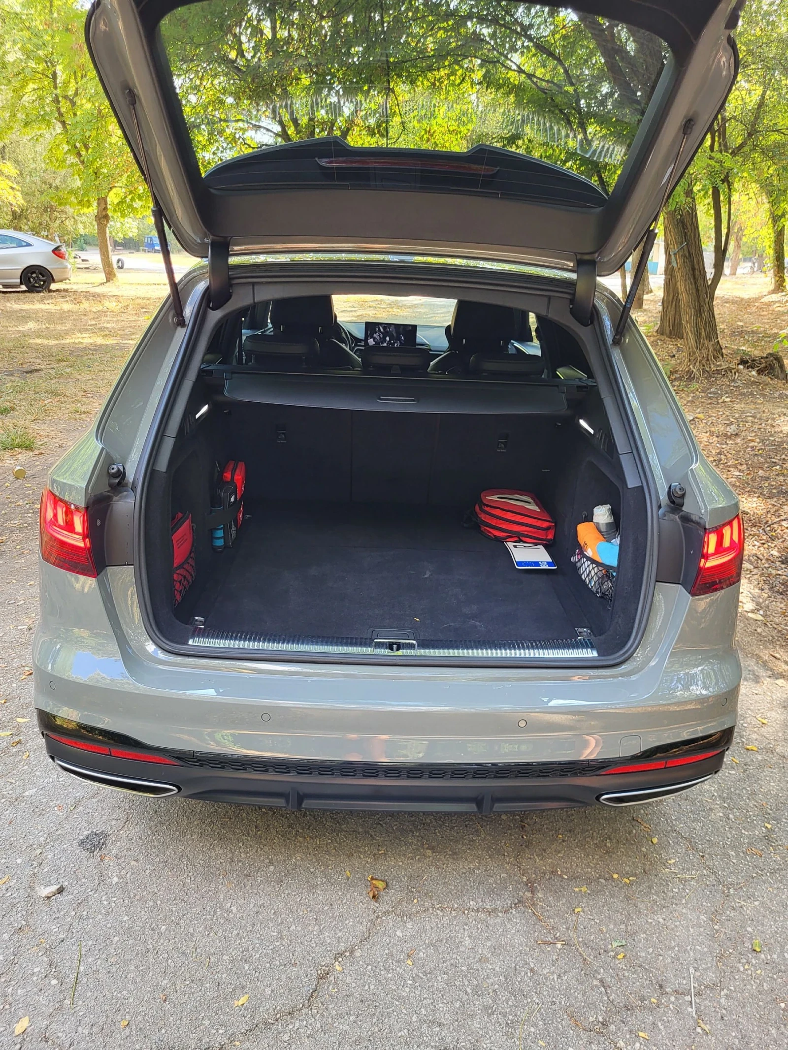 Audi A4 2.0 DIZEL S-LINE AVTOMAT , снимка 16 - Автомобили и джипове - 53802547