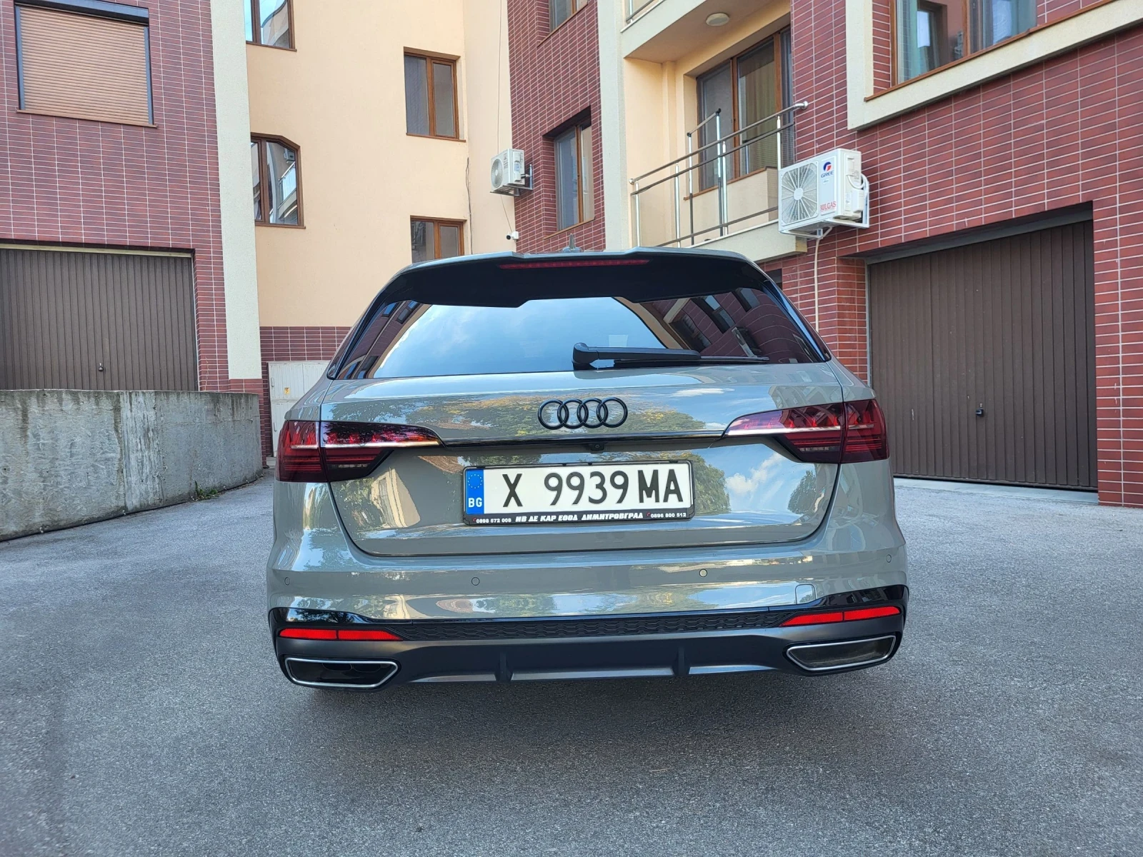 Audi A4 2.0 DIZEL S-LINE AVTOMAT , снимка 7 - Автомобили и джипове - 53802547