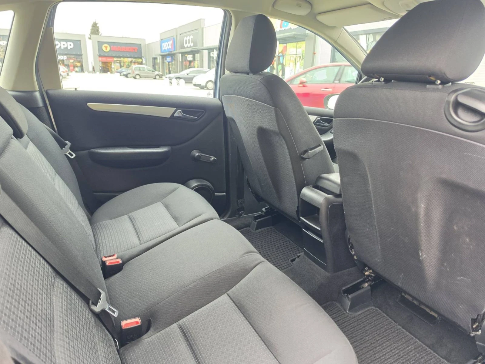 Mercedes-Benz B 150, снимка 13 - Автомобили и джипове - 54000588