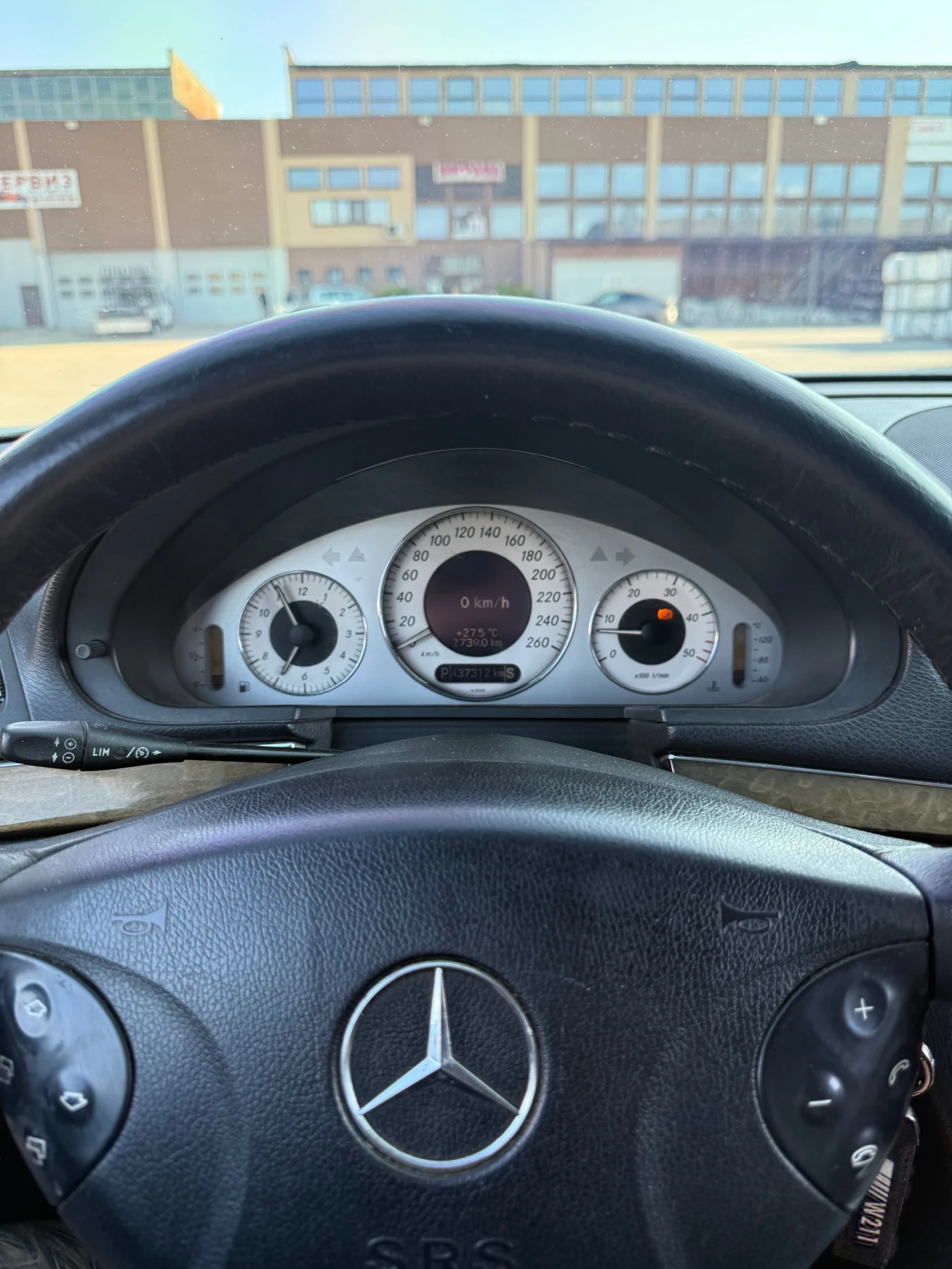 Mercedes-Benz E 280, снимка 12 - Автомобили и джипове - 54247895