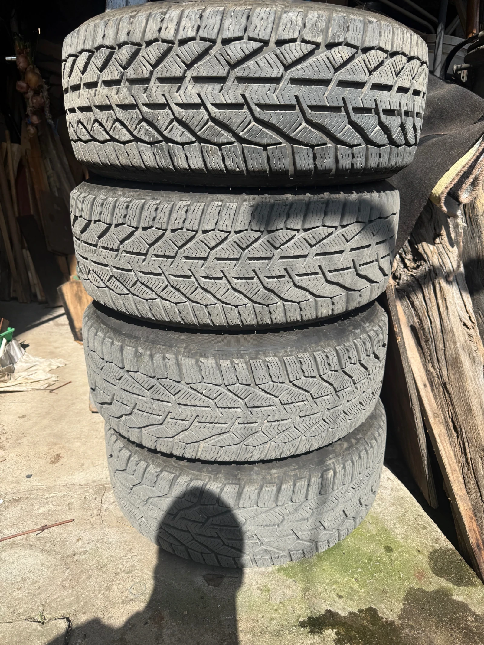 Mercedes-Benz E 280, снимка 14 - Автомобили и джипове - 54247895