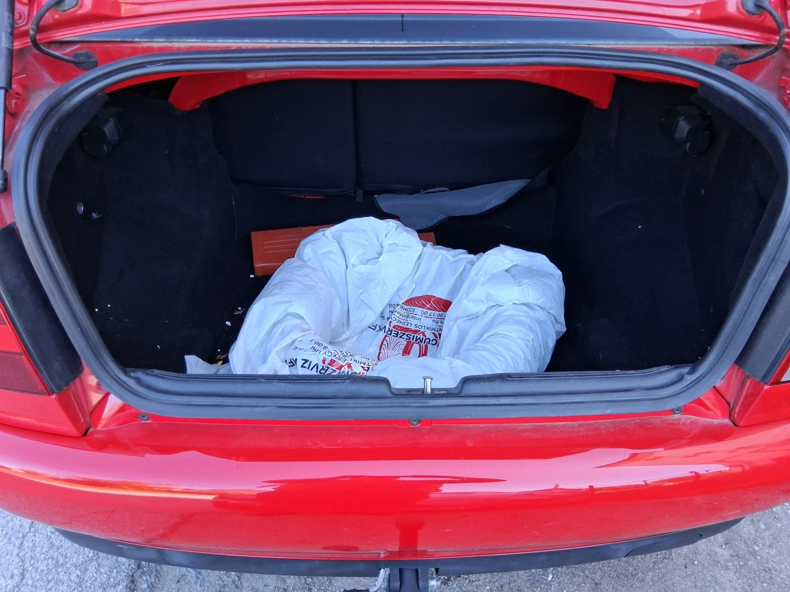 VW Polo 1.4 бензин 50000км климатик , снимка 11 - Автомобили и джипове - 54320878