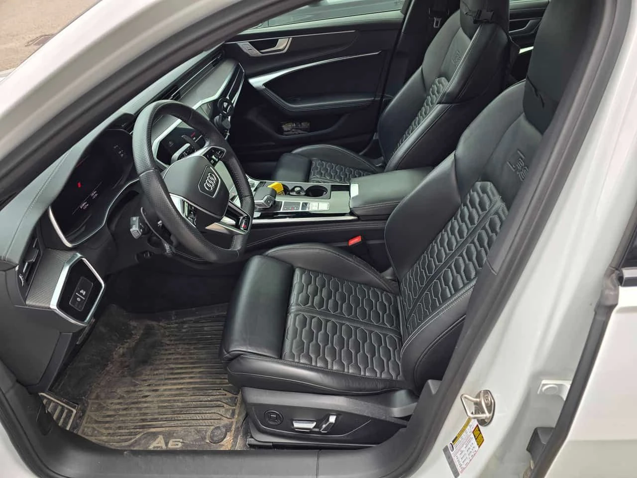 Audi Rs6 * БЕЗ ЗАБЕЛЕЖКИ* ГЛАВНО ПРЕДСТАВИТЕЛСТВО* , снимка 7 - Автомобили и джипове - 54333302