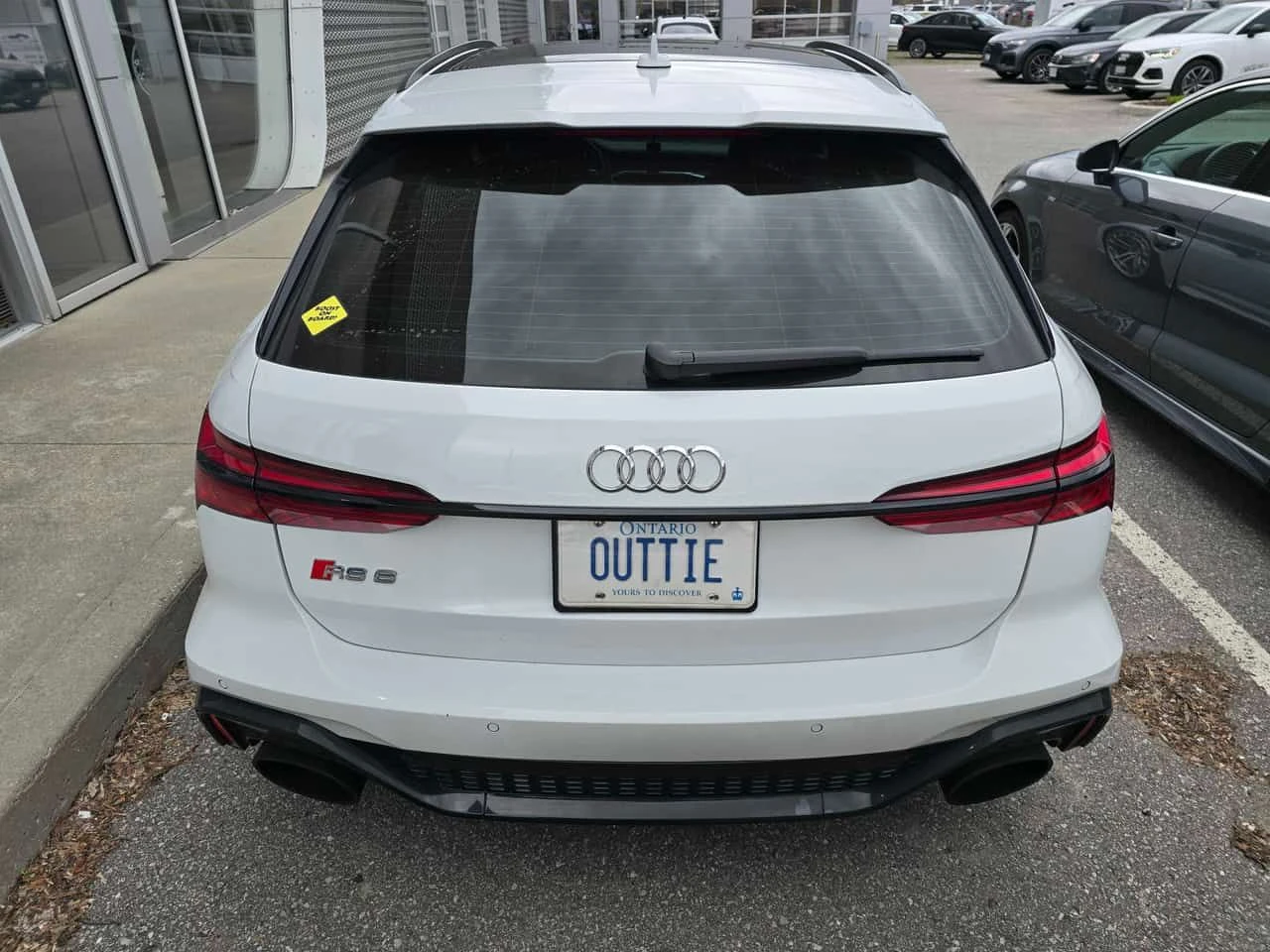 Audi Rs6 * БЕЗ ЗАБЕЛЕЖКИ* ГЛАВНО ПРЕДСТАВИТЕЛСТВО* , снимка 5 - Автомобили и джипове - 54333302