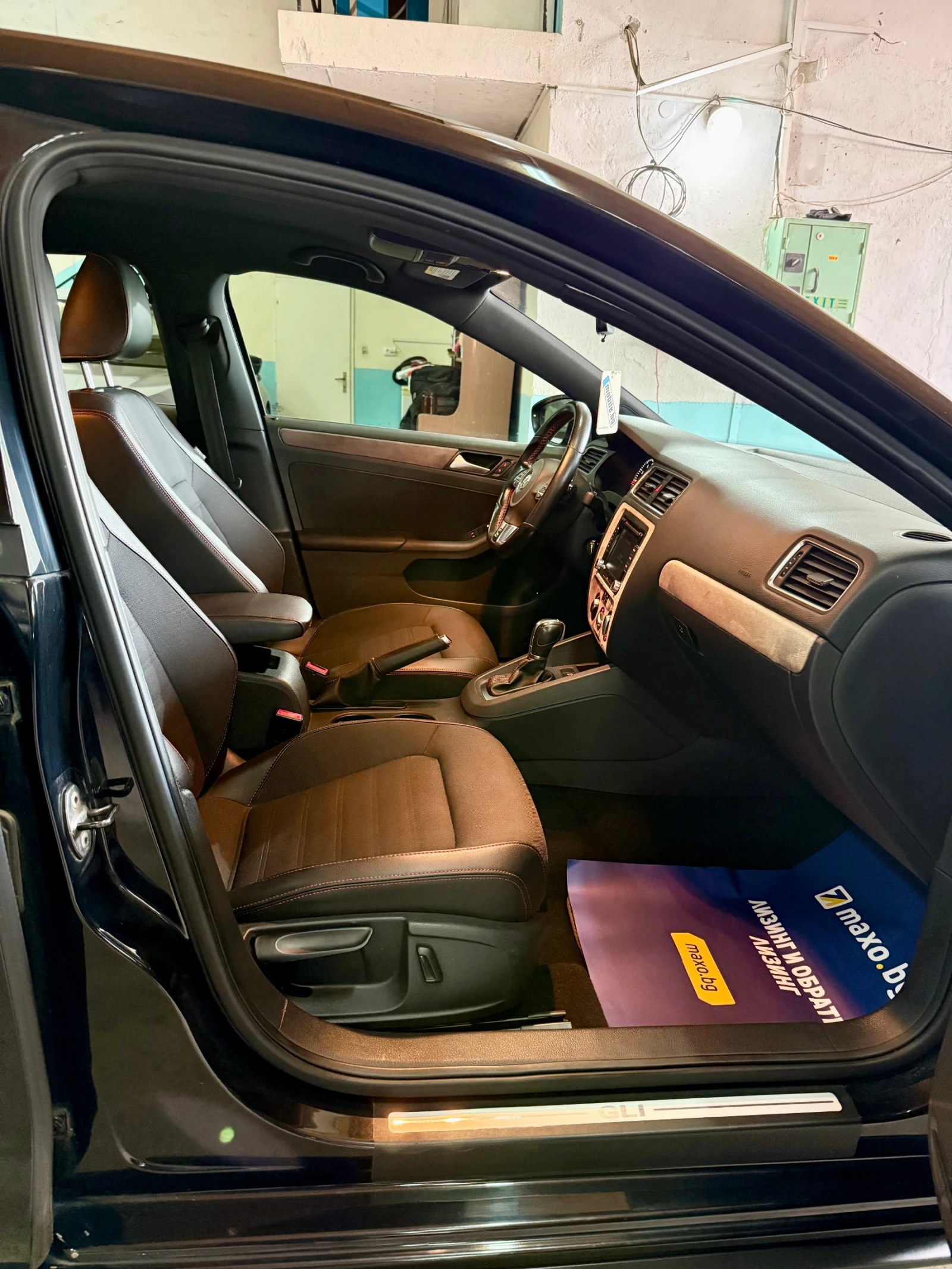 VW Golf Highline   2.0 TSI   211 к.с., снимка 14 - Автомобили и джипове - 54579180