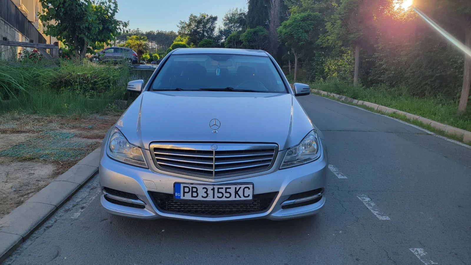 Mercedes-Benz C 180, снимка 5 - Автомобили и джипове - 54922556