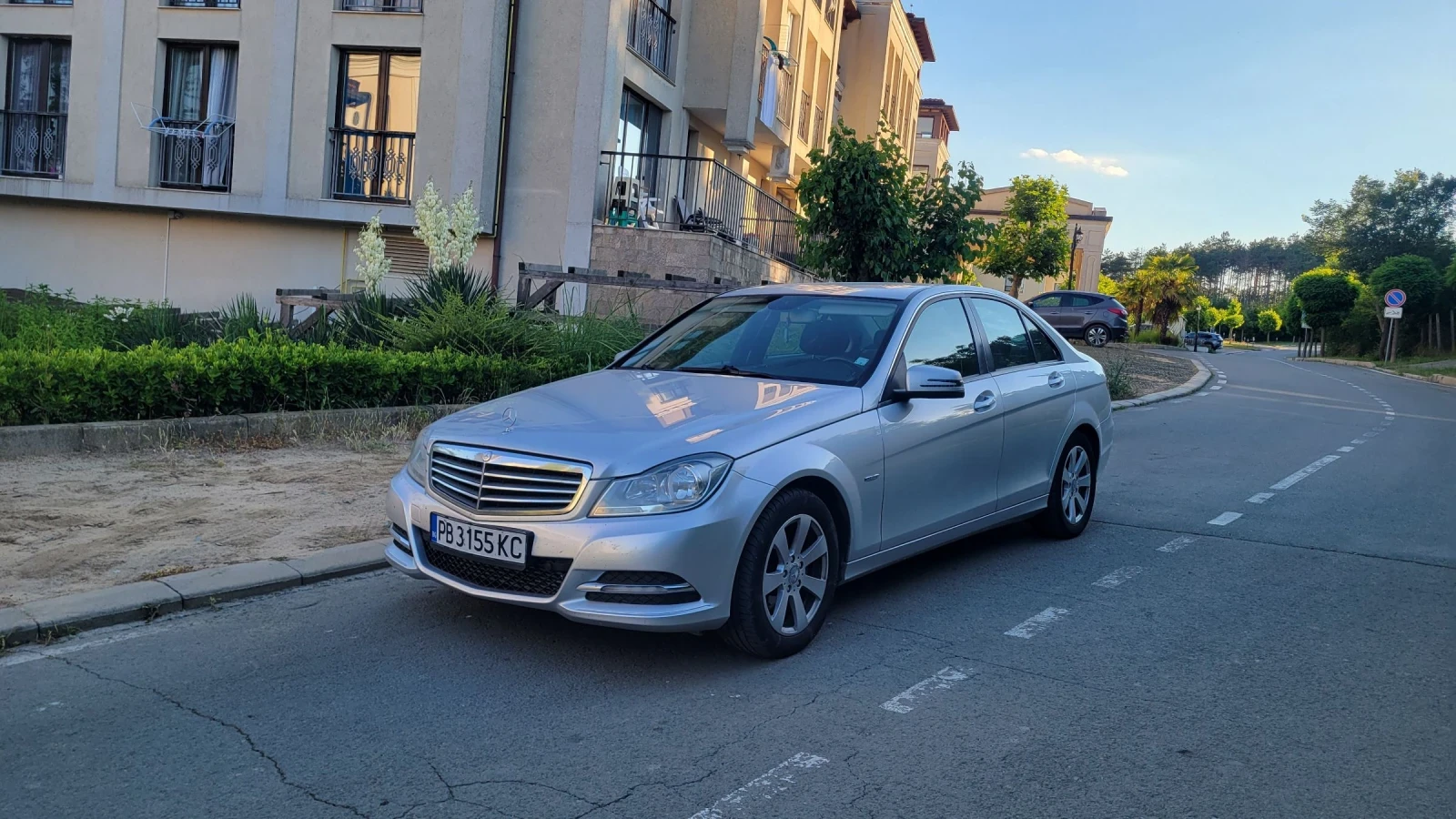 Mercedes-Benz C 180