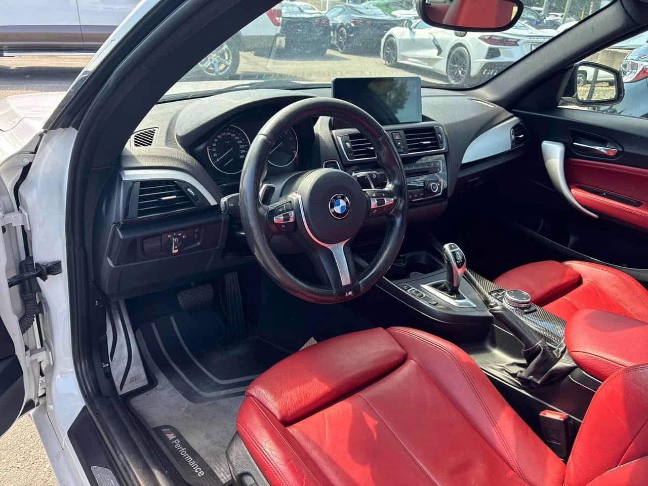 BMW 235 * M235i xDrive* АВТОКРЕДИТ БЕЗ ПЪРВОНАЧАЛНА ВНОСКА, снимка 5 - Автомобили и джипове - 55439955