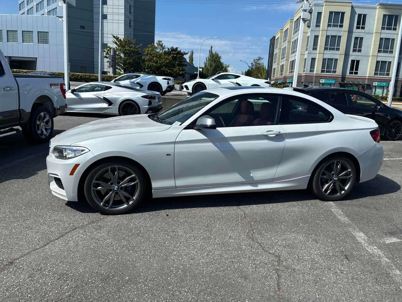 BMW 235 * M235i xDrive* АВТОКРЕДИТ БЕЗ ПЪРВОНАЧАЛНА ВНОСКА, снимка 2 - Автомобили и джипове - 55439955