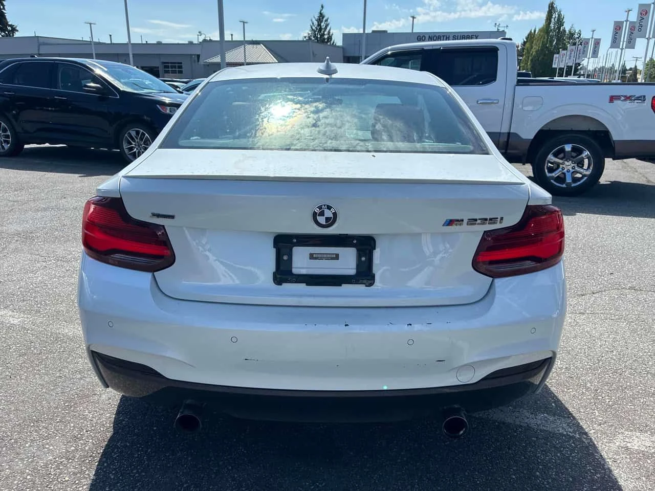 BMW 235 * M235i xDrive* АВТОКРЕДИТ БЕЗ ПЪРВОНАЧАЛНА ВНОСКА, снимка 4 - Автомобили и джипове - 55439955