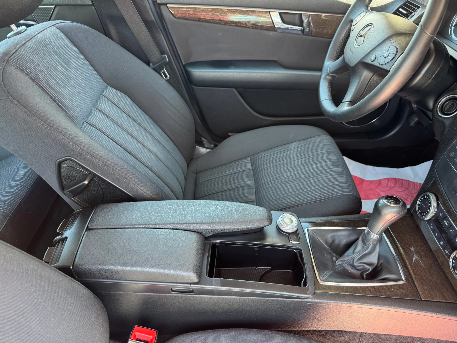 Mercedes-Benz C 220 OM646, снимка 7 - Автомобили и джипове - 55470789