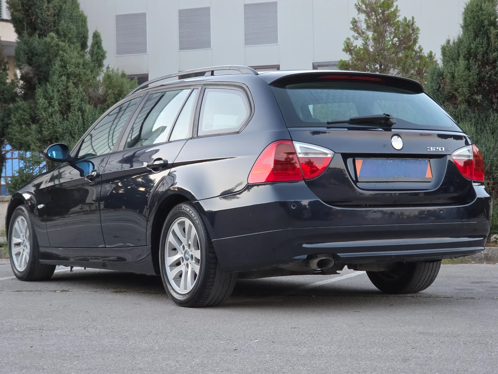 BMW 320 2.0D 163hp * КЛИМАТРОНИК * ИТАЛИЯ * ЛИЗИНГ * , снимка 2 - Автомобили и джипове - 56008434