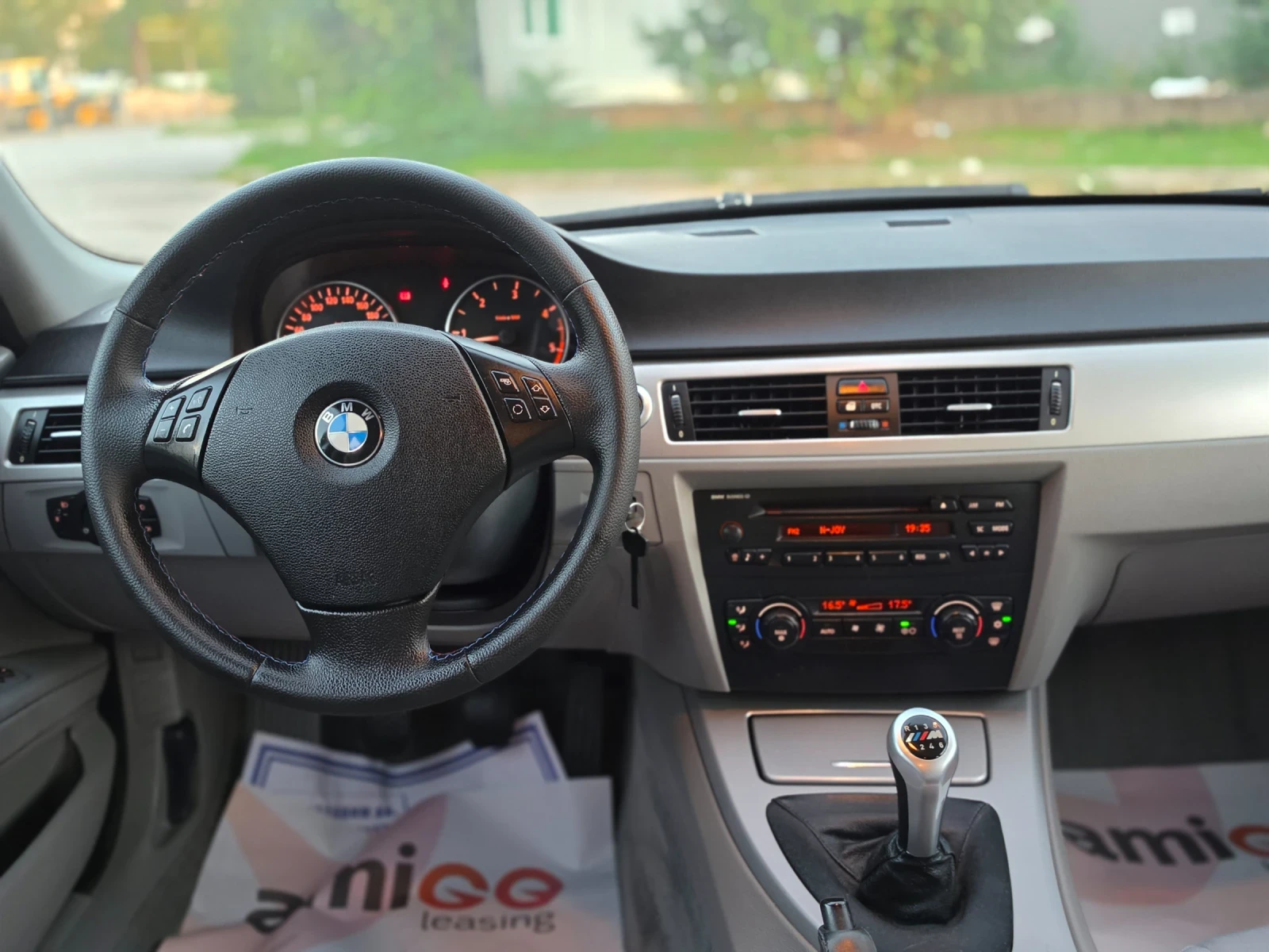 BMW 320 2.0D 163hp * КЛИМАТРОНИК * ИТАЛИЯ * ЛИЗИНГ * , снимка 15 - Автомобили и джипове - 56008434