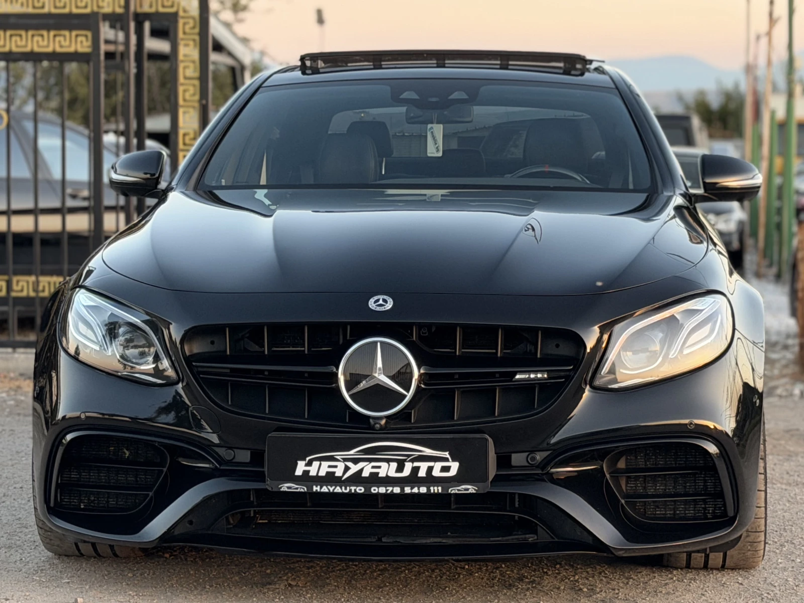 Mercedes-Benz E 63 AMG s= V8 Biturbo= 4Matic+ = Carbon Pack= Soft Close= 