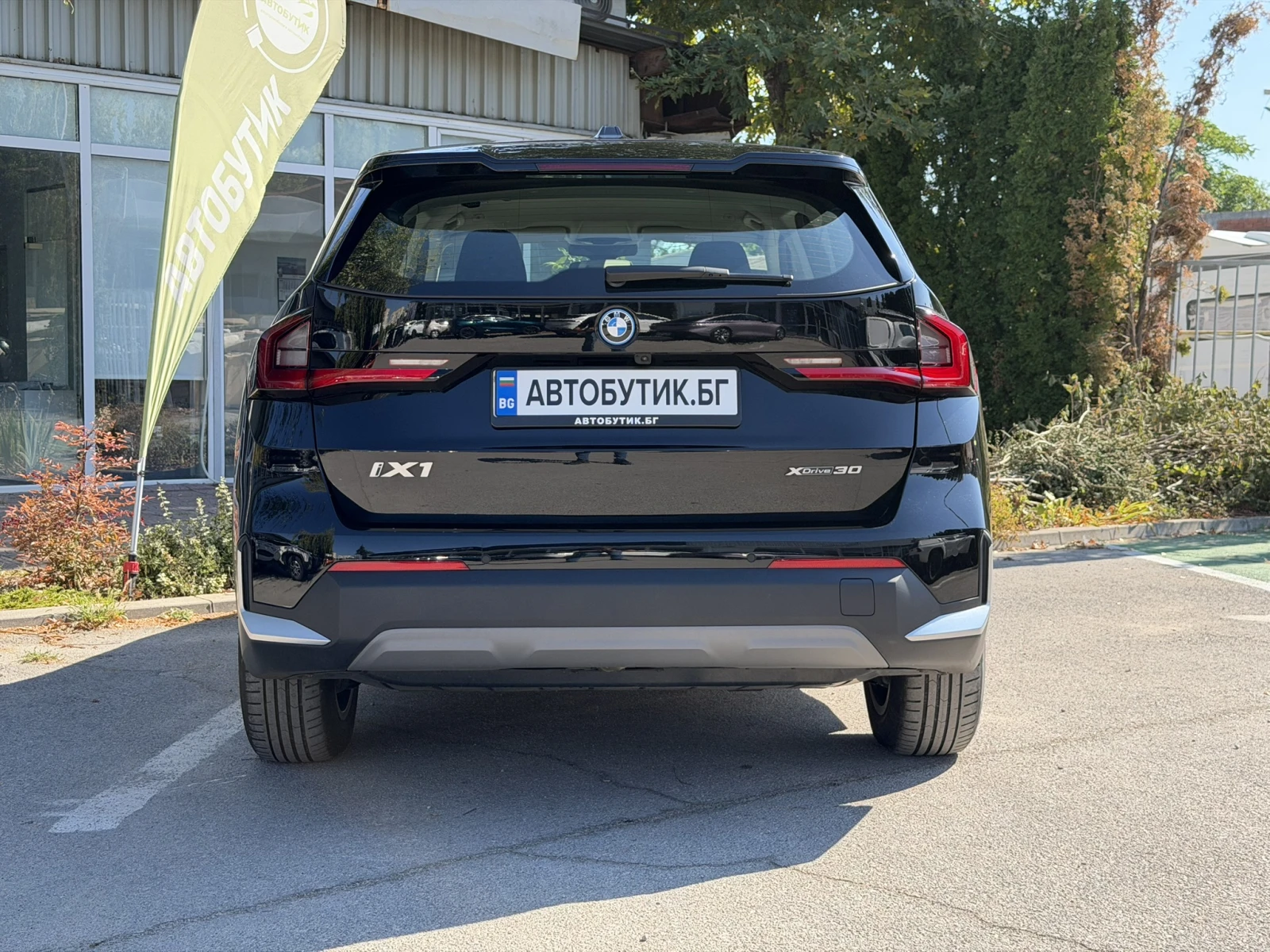 BMW iX1 xDrive30, снимка 5 - Автомобили и джипове - 56128630