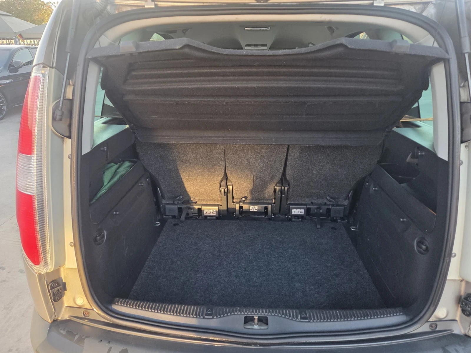 Skoda Roomster 1.6 | Mobile.bg � ����������� 10