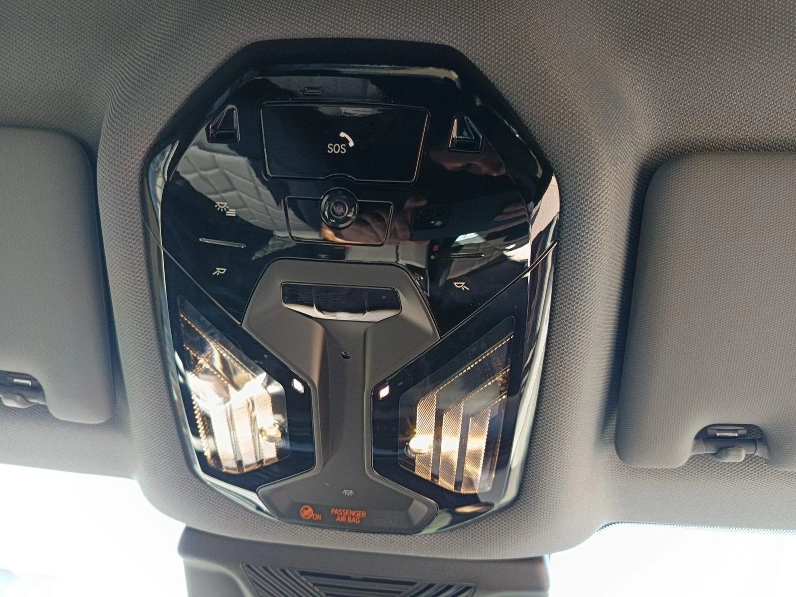 BMW 530E /360/HUD/DISTR/ICONIC GLOW/H&K/ | Mobile.bg � ����������� 13