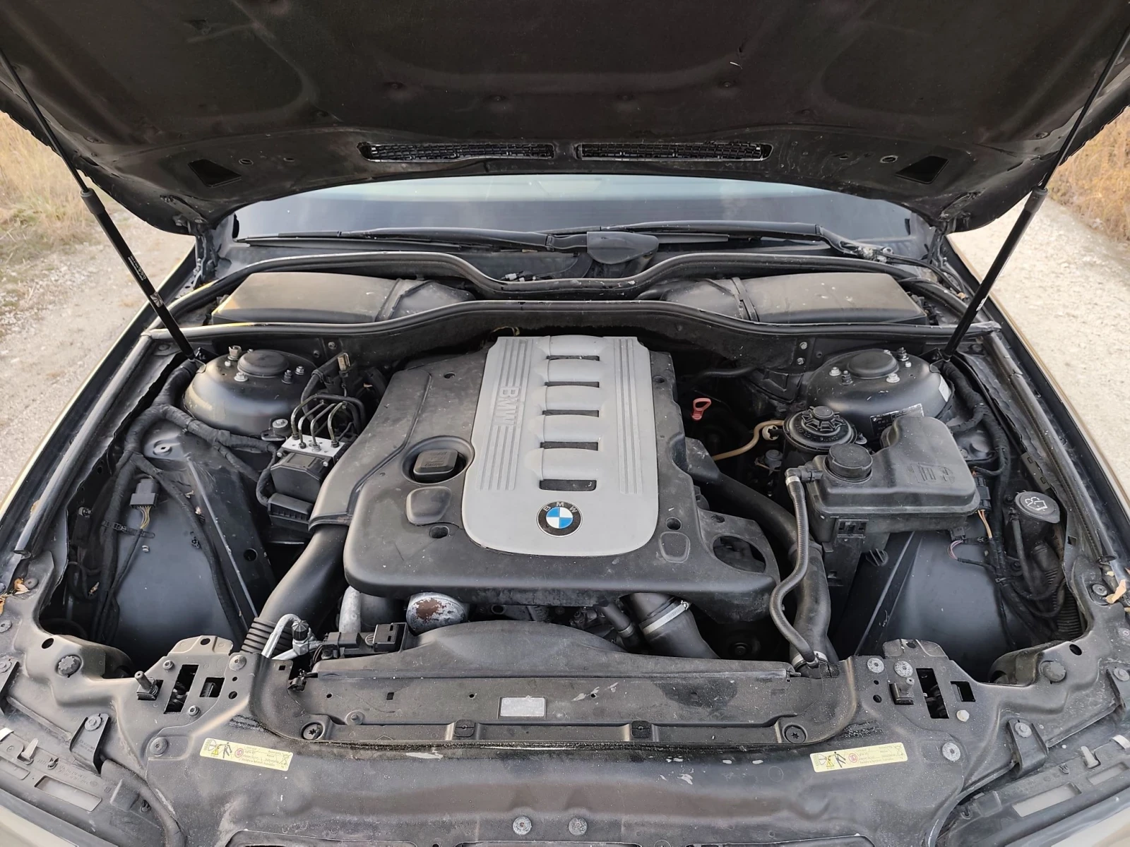 BMW 730 3.0D 218HP, снимка 15 - Автомобили и джипове - 56585472