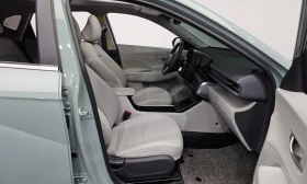 Hyundai Kona Gasoline 1.6 Turbo 2WD Premium, снимка 11