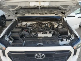 Toyota Tacoma TRD OFF-ROAD, снимка 11