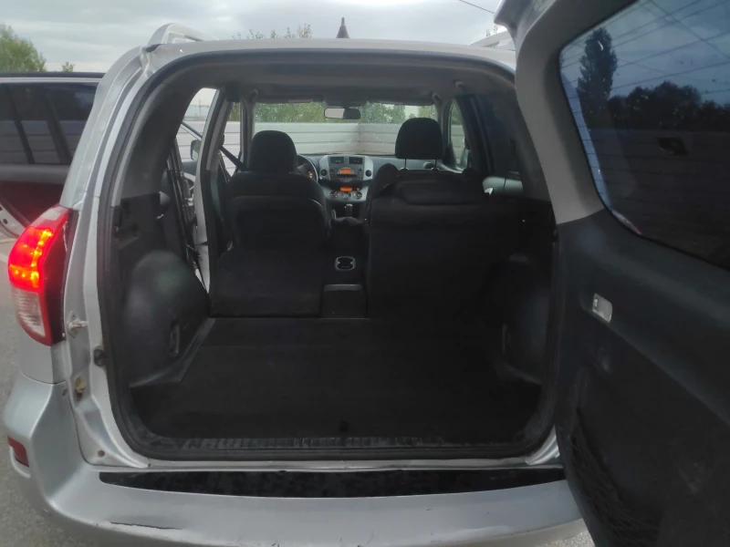 Toyota Rav4 2.0 vvti / Газ-Бензин , снимка 14 - Автомобили и джипове - 47458300