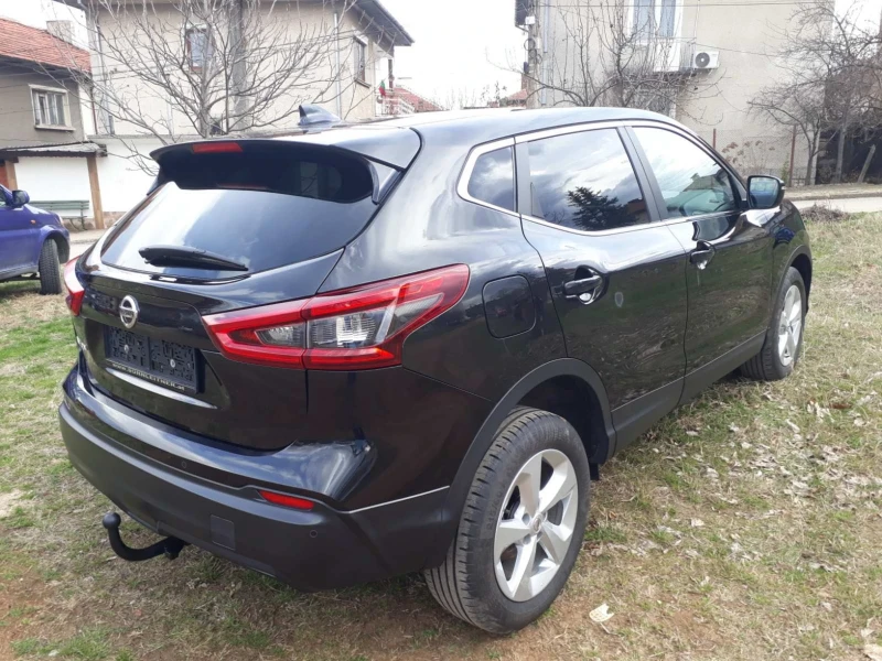 Nissan Qashqai  1.2 DIG-T, снимка 5 - Автомобили и джипове - 49495898