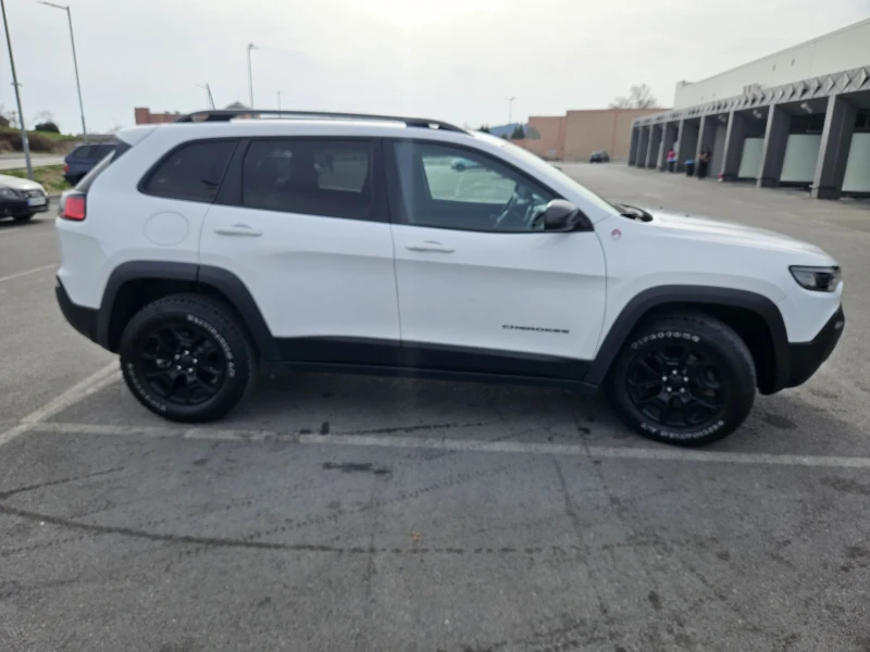 Jeep Cherokee 3.2 Trailhawk Нов газов инжекцион Landi Renzo , снимка 8 - Автомобили и джипове - 49621390