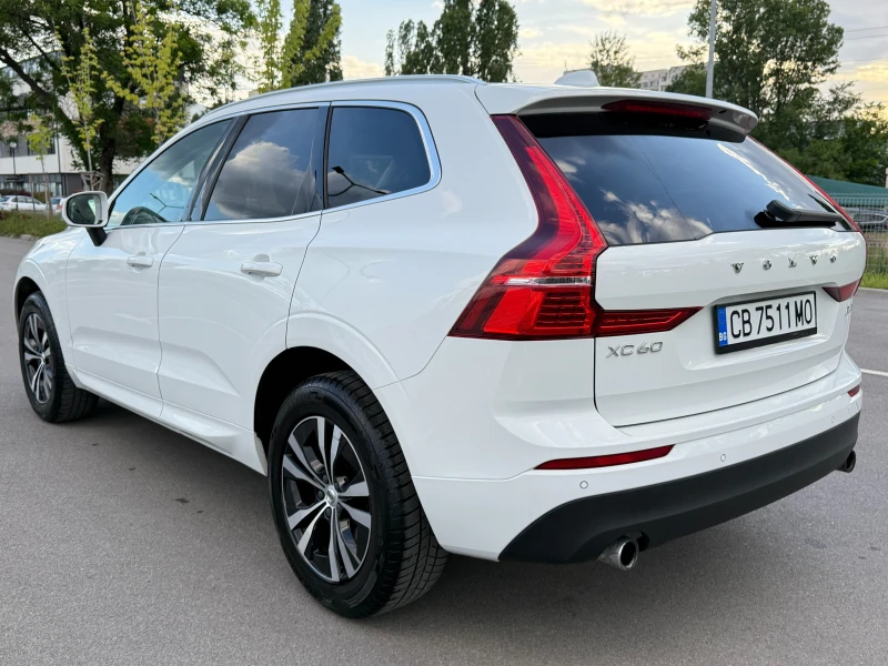 Volvo XC60 * MIlDHYBRID* KOJA* DISSTRONIK* КАТО НОВА* EURO6D*, снимка 4 - Автомобили и джипове - 50398418