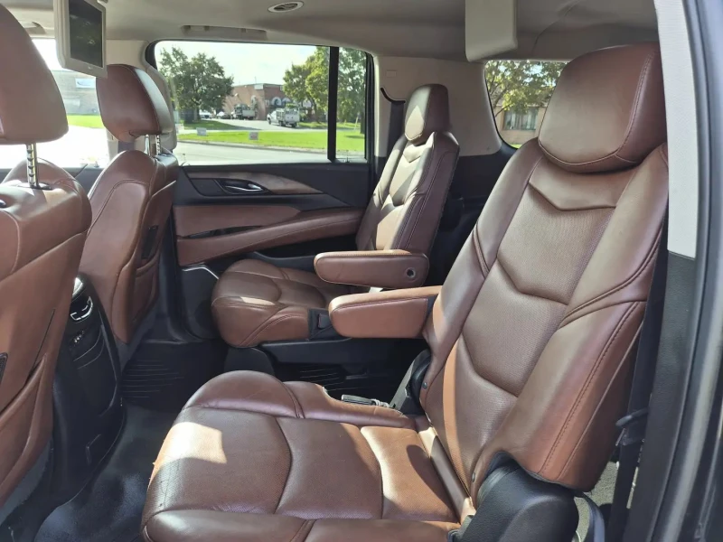 Cadillac Escalade Premium* Bose* 6+ 1* Head up* Телевизори, снимка 16 - Автомобили и джипове - 52317967