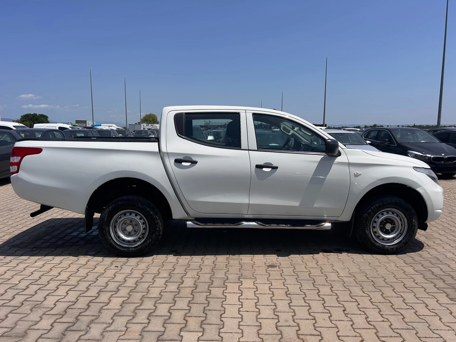 Mitsubishi L200 2.4DI-D Doppelkabine 4WD EURO 5 - изображение 5
