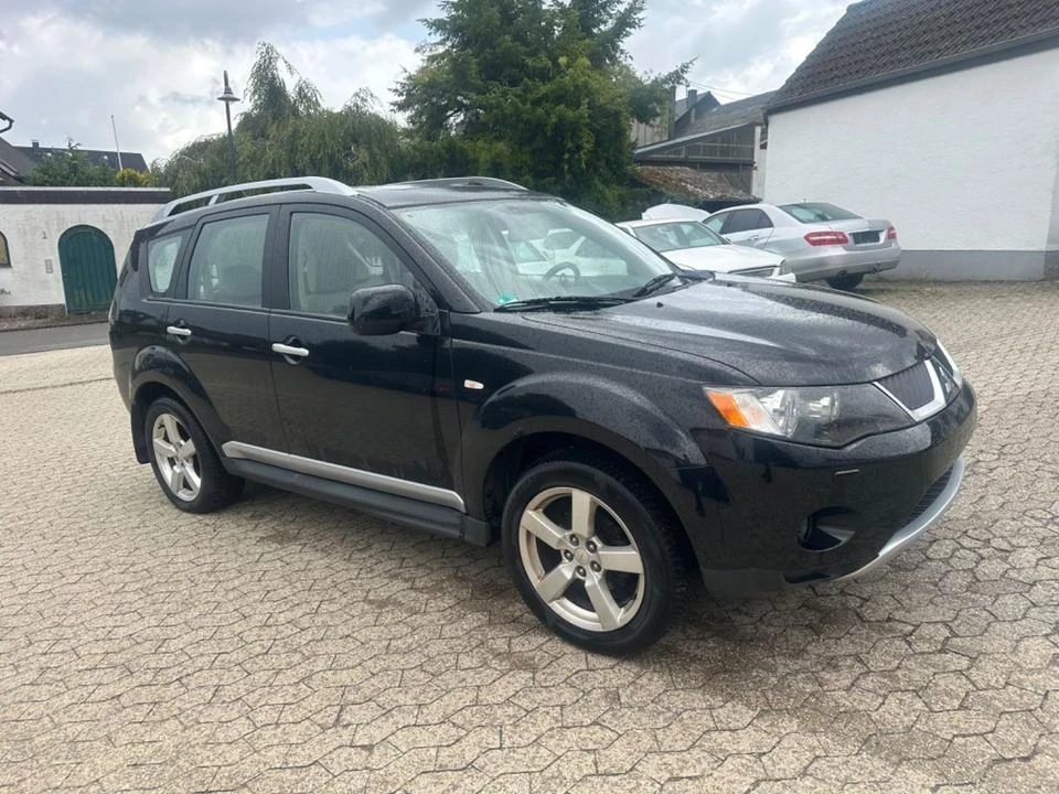 Mitsubishi Outlander 2, 4* 170* AC* NAVI* PDC* КОЖА* AUT* F1* 4WD  - изображение 5