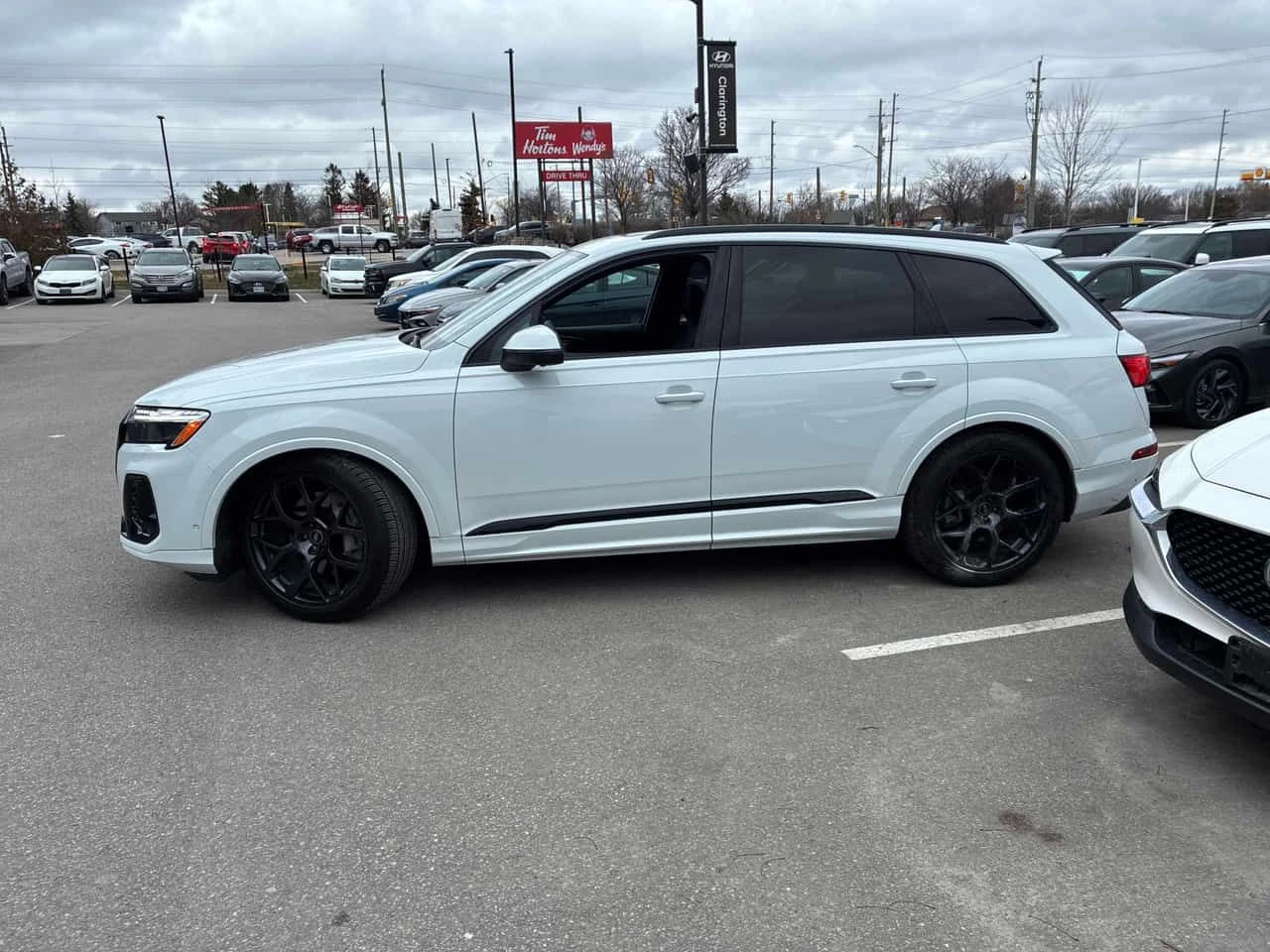 Audi Q7 * Technik * Дистроник* Обдухване* 360 Камери* , снимка 2 - Автомобили и джипове - 53819540