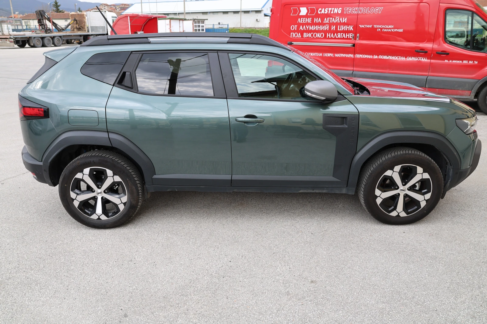 Dacia Duster, снимка 7 - Автомобили и джипове - 54339245