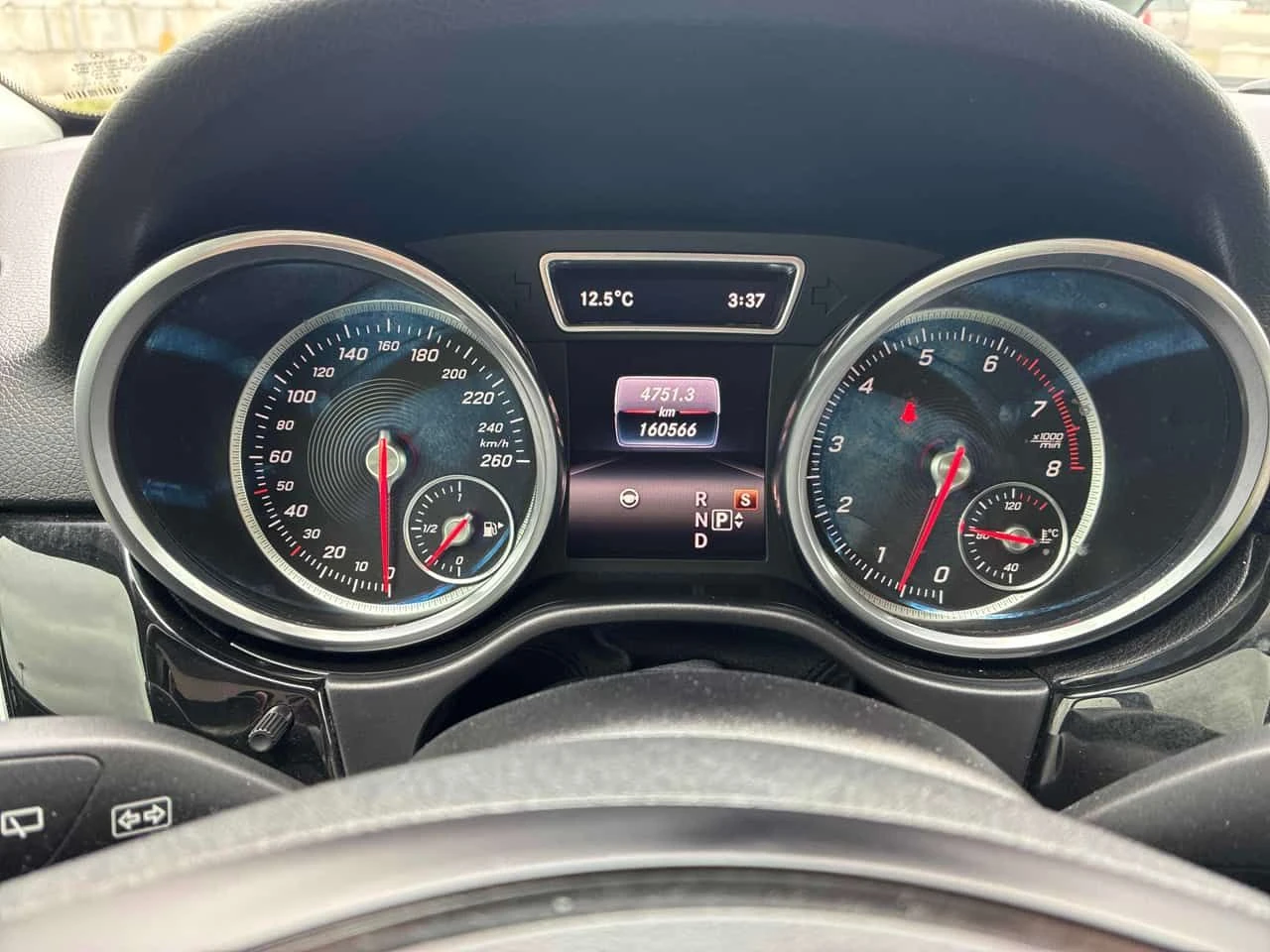 Mercedes-Benz GLE 400 4MATIC/ПАНОРАМА/ПОДГРЕВИ/АВТОФИНАНСИРАНЕ, снимка 8 - Автомобили и джипове - 54557158